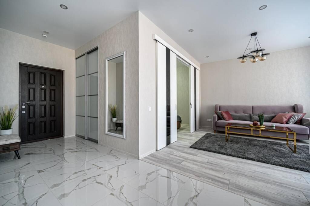 Комфортные Апартаменты 36 Жемчужина Odessa Exterior foto