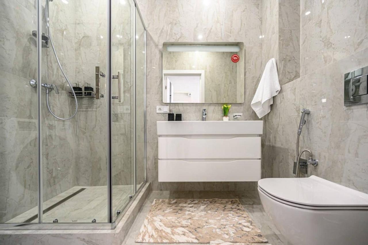 Комфортные Апартаменты 36 Жемчужина Odessa Exterior foto
