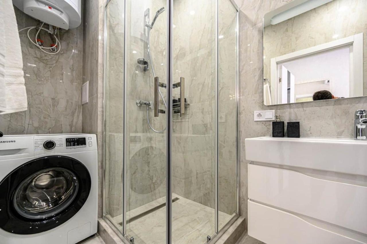 Комфортные Апартаменты 36 Жемчужина Odessa Exterior foto