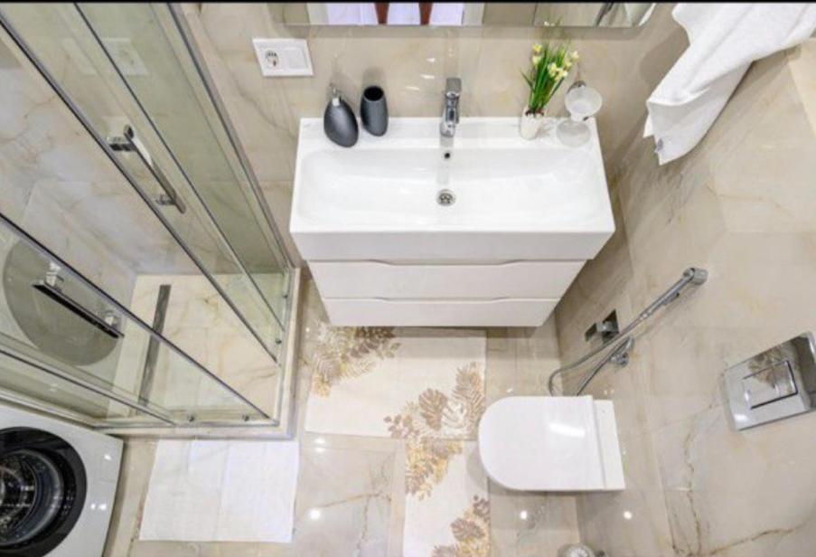 Комфортные Апартаменты 36 Жемчужина Odessa Exterior foto